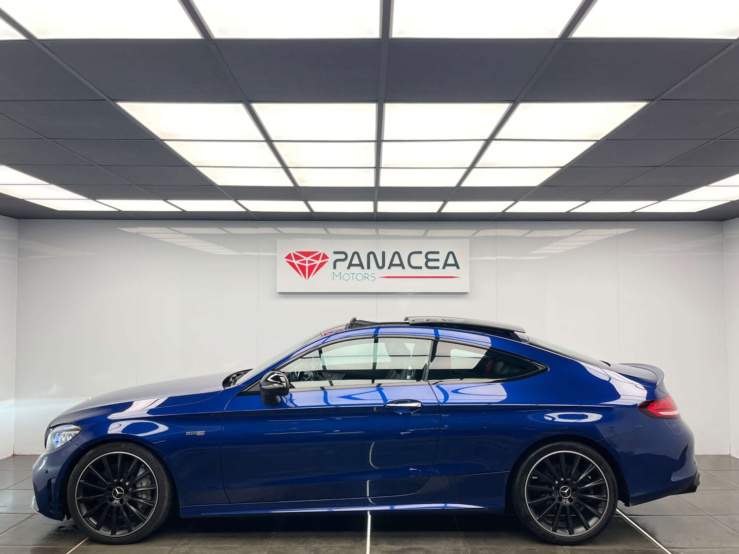 Used Mercedes-Benz C Class 2018 for sale - 77476393: Photo 27