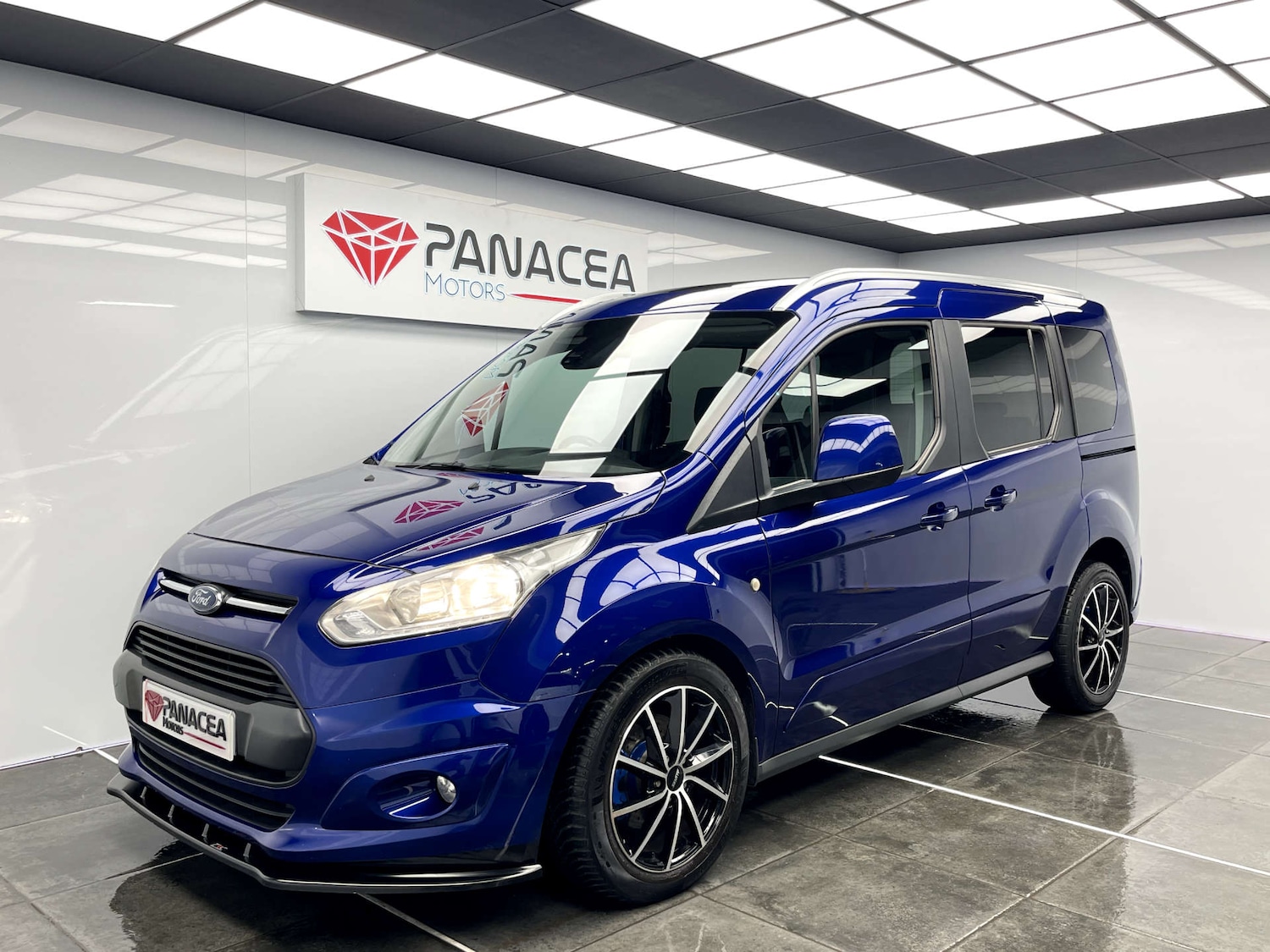 Used Ford Tourneo Connect 2017 for sale - 76333072: Photo 11