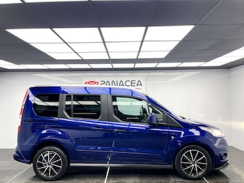 Used Ford Tourneo Connect 2017 for sale - 76333072: Photo