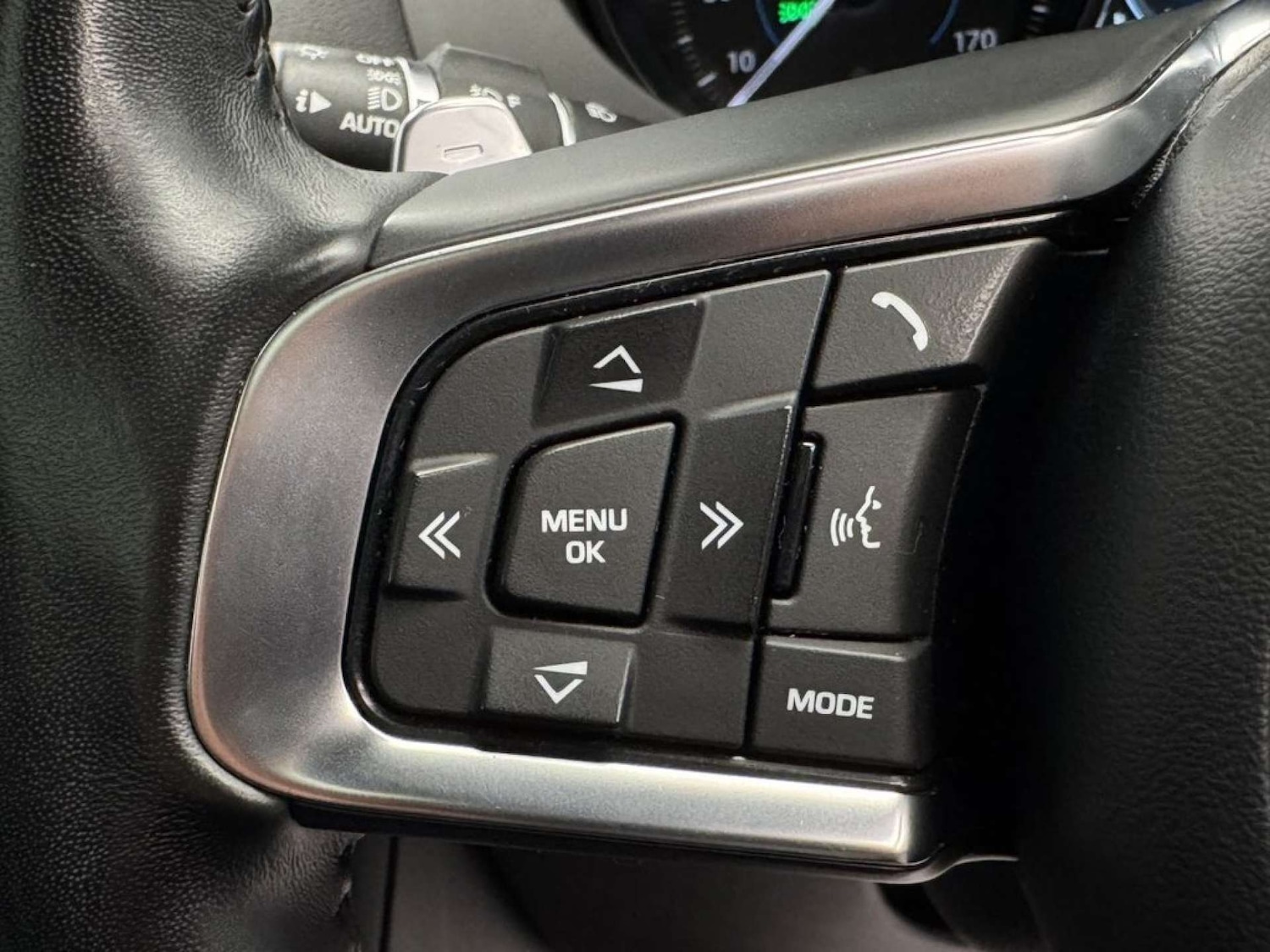 Used Jaguar F-Pace 2019 for sale - 76536199: Photo 15