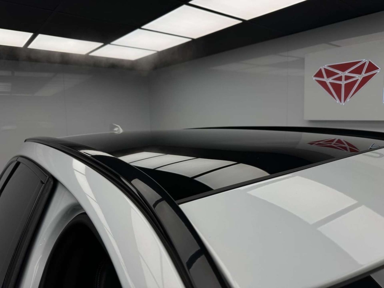 Used Jaguar F-Pace 2019 for sale - 76536199: Photo 24