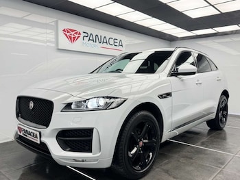 Used Jaguar F-Pace 2019 for sale - 76536199: Photo