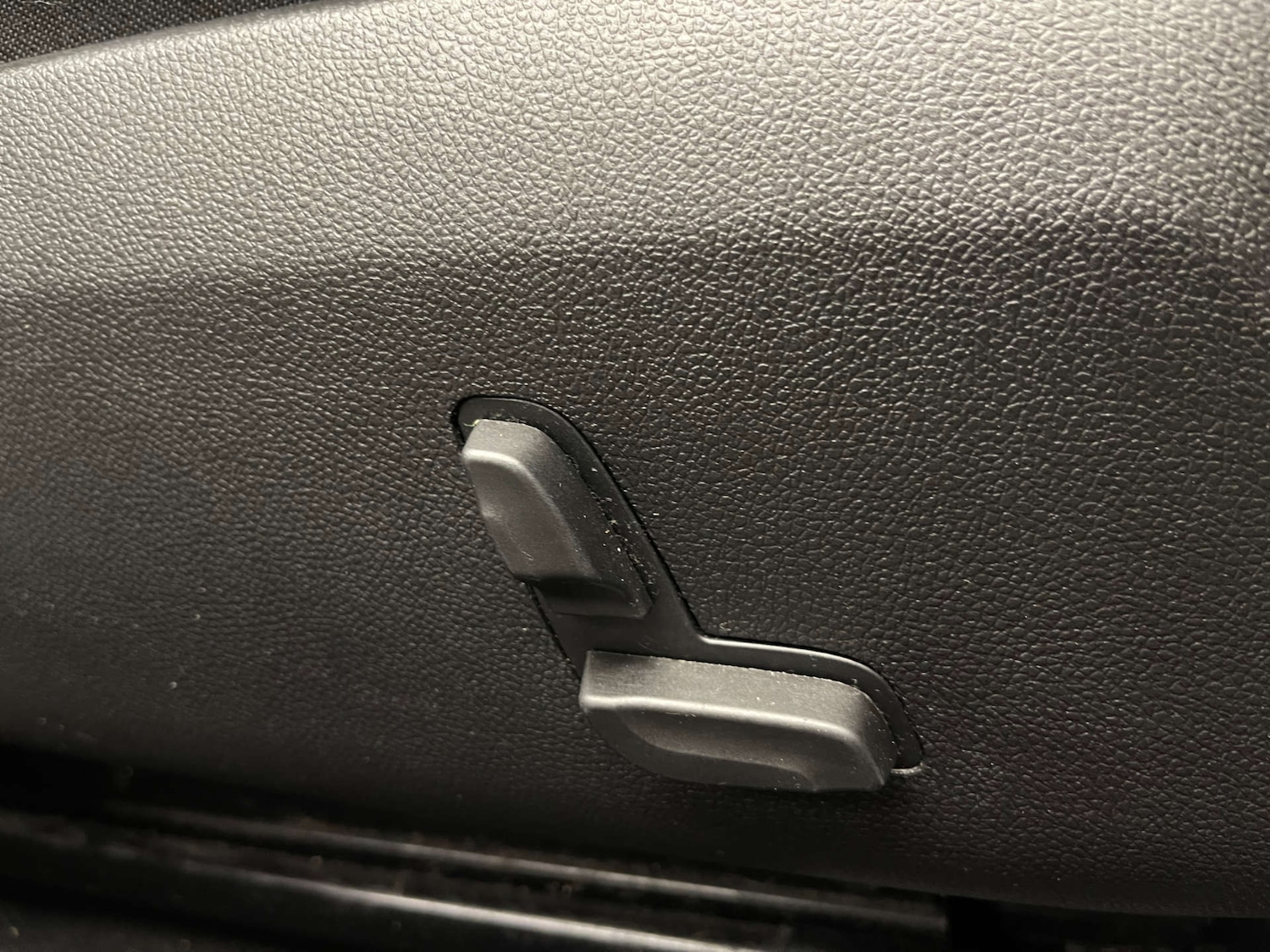 Used Mercedes-Benz E Class 2014 for sale - 77734943: Photo 13