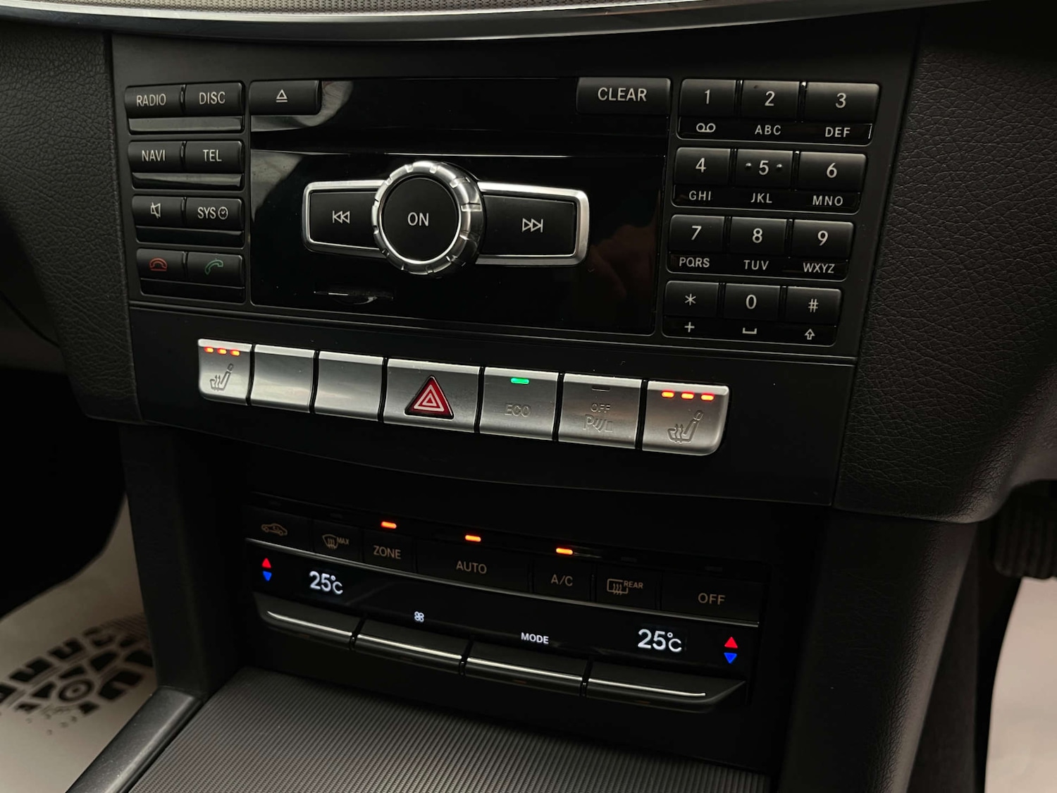 Used Mercedes-Benz E Class 2014 for sale - 77734943: Photo 21