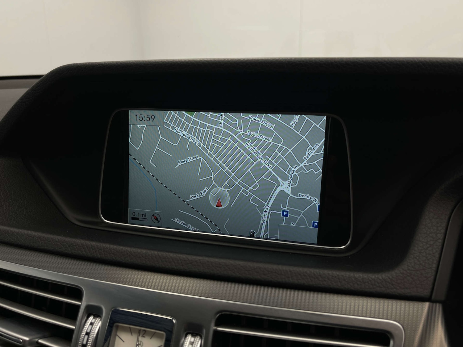 Used Mercedes-Benz E Class 2014 for sale - 77734943: Photo 22