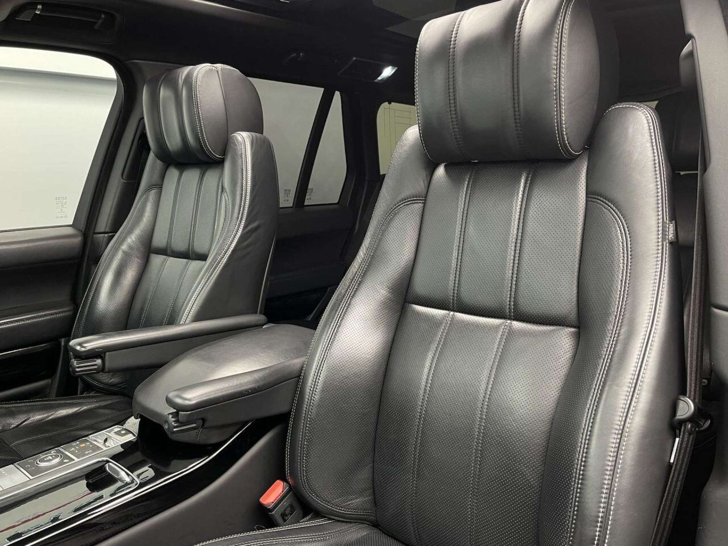 Used Land Rover Range Rover 2015 for sale - 76829927: Photo 48