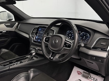 Used Volvo XC90 2018 for sale - 75502491: Photo