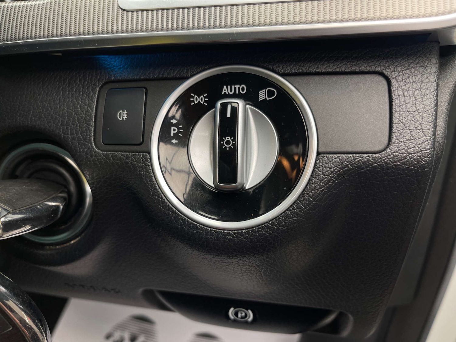 Used Mercedes-Benz E Class 2016 for sale - 77350552: Photo 13