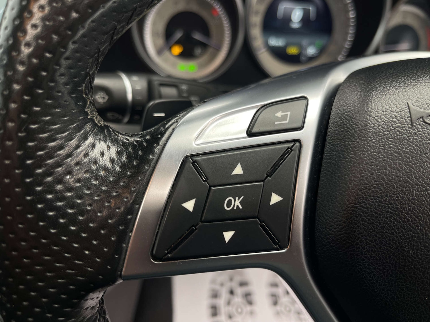 Used Mercedes-Benz E Class 2016 for sale - 77350552: Photo 16