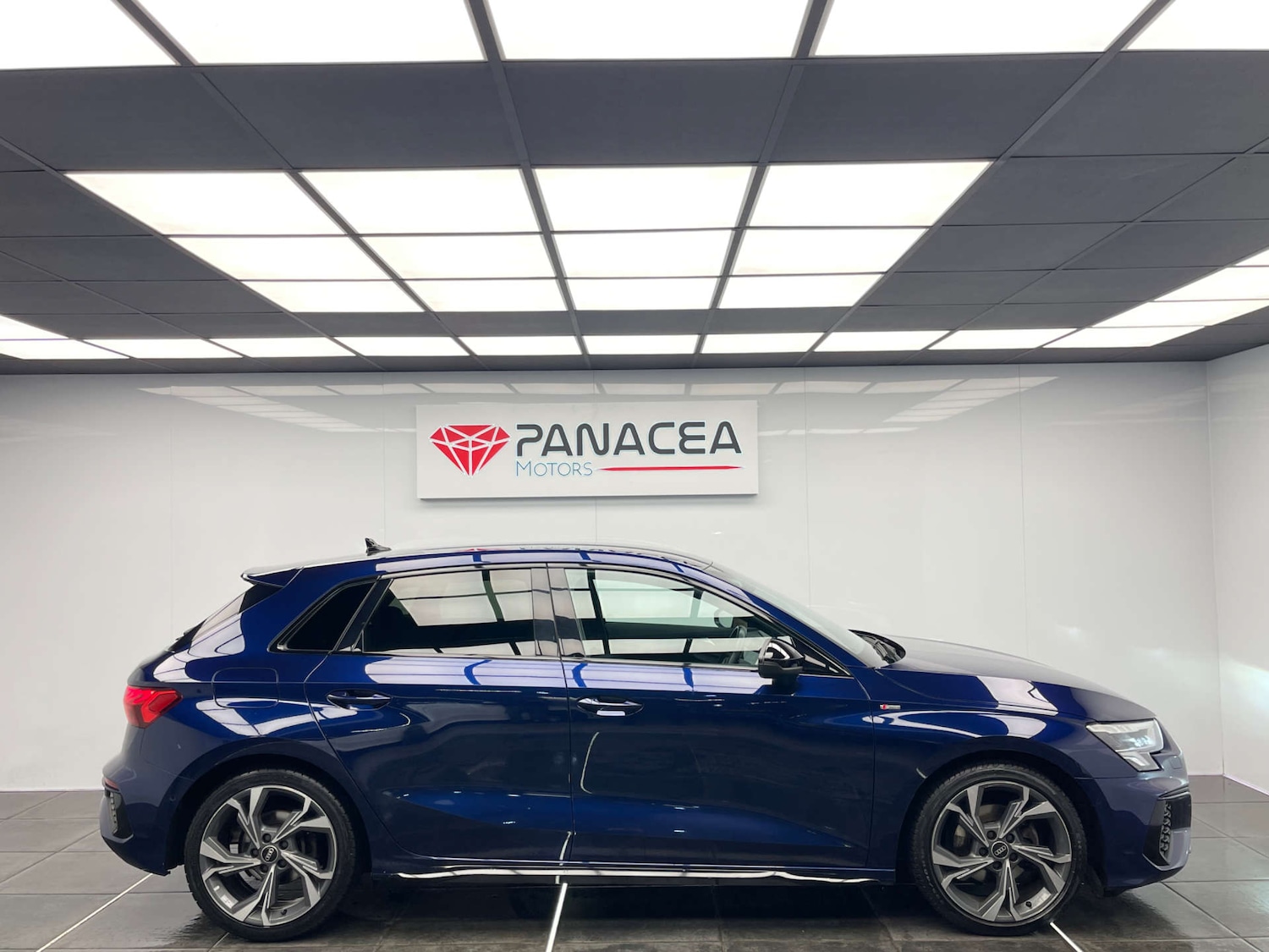 Used Audi A3 2022 for sale - 76983892: Photo 2