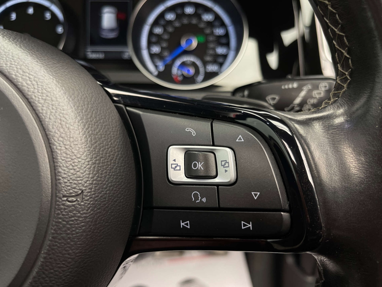 Used Volkswagen Golf 2016 for sale - 76829918: Photo 16