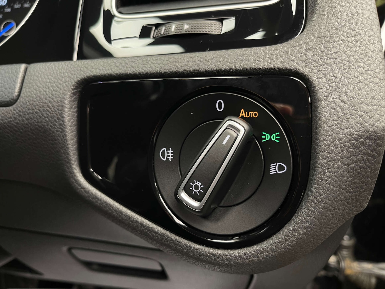 Used Volkswagen Golf 2016 for sale - 76829918: Photo 18