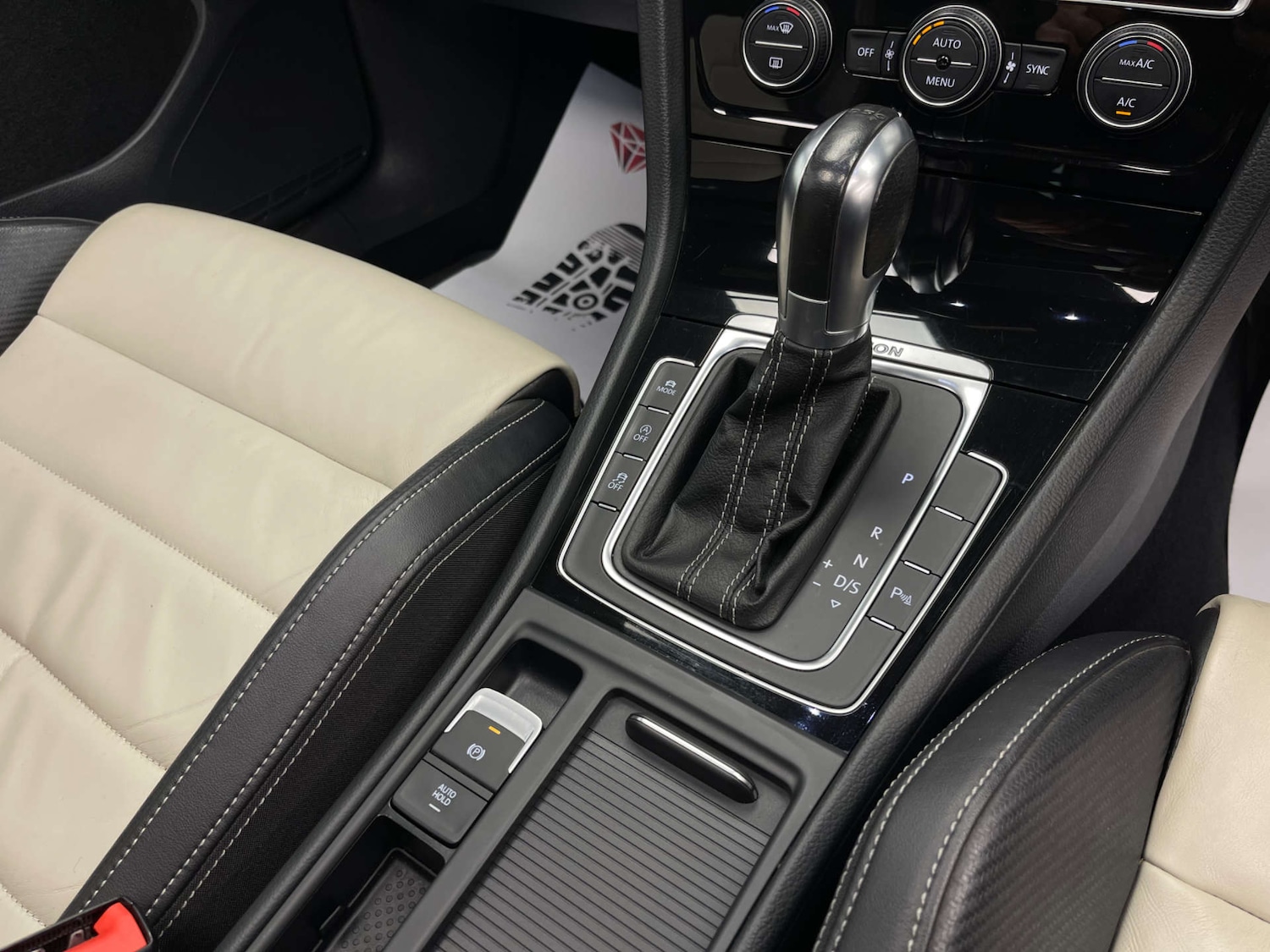 Used Volkswagen Golf 2016 for sale - 76829918: Photo 23