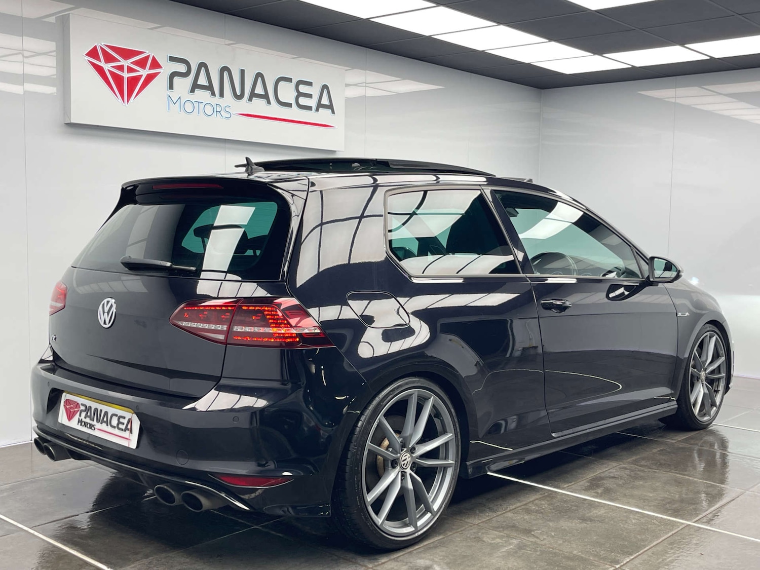 Used Volkswagen Golf 2016 for sale - 76829918: Photo 3