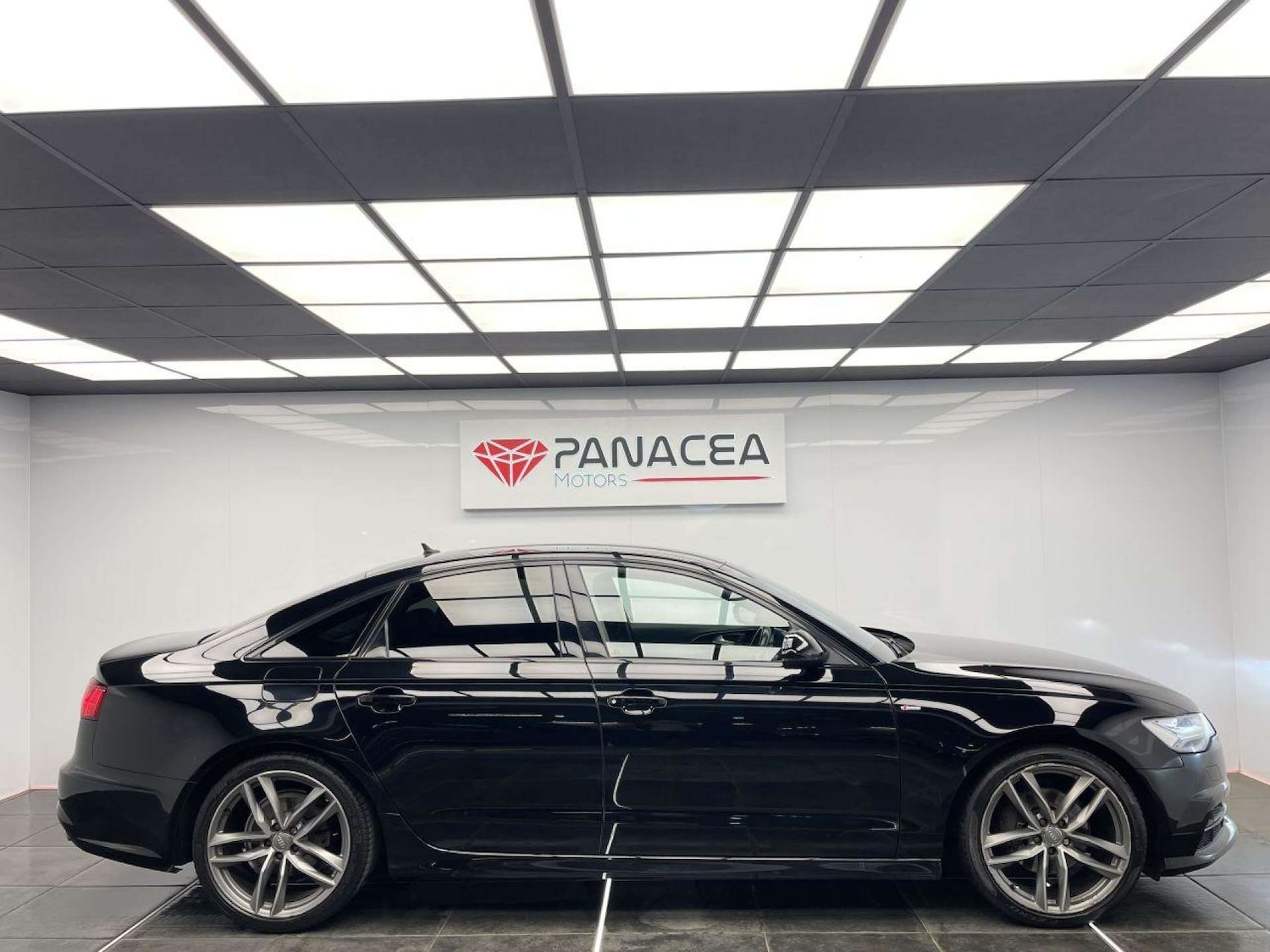 Used Audi A6 2018 for sale - 76126409: Photo 2