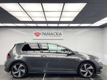 Used Volkswagen Golf 2017 for sale - 76363542: Photo