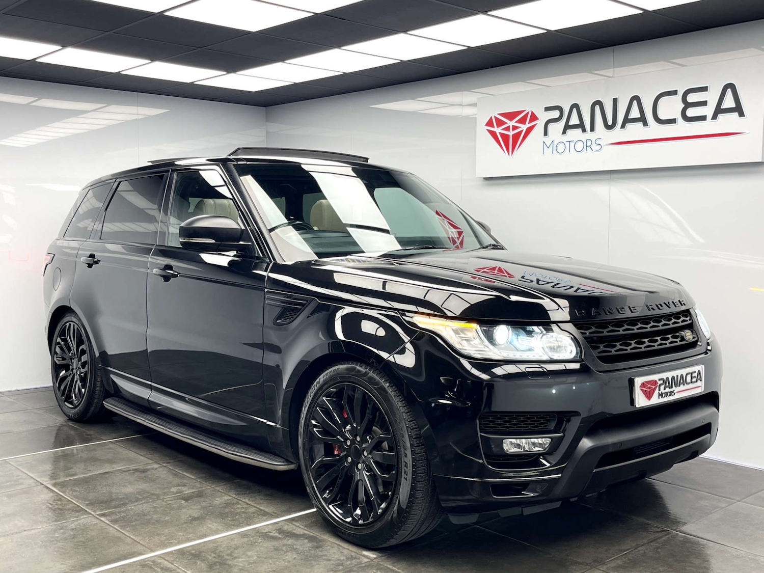 Used Land Rover Range Rover Sport 2015 for sale - 76491011: Photo 1