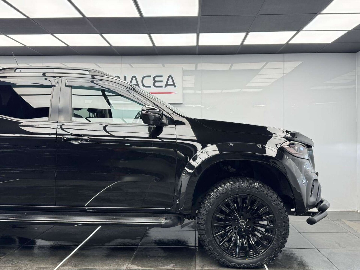 Used Mercedes-Benz X-Class 2018 for sale - 76126429: Photo 26