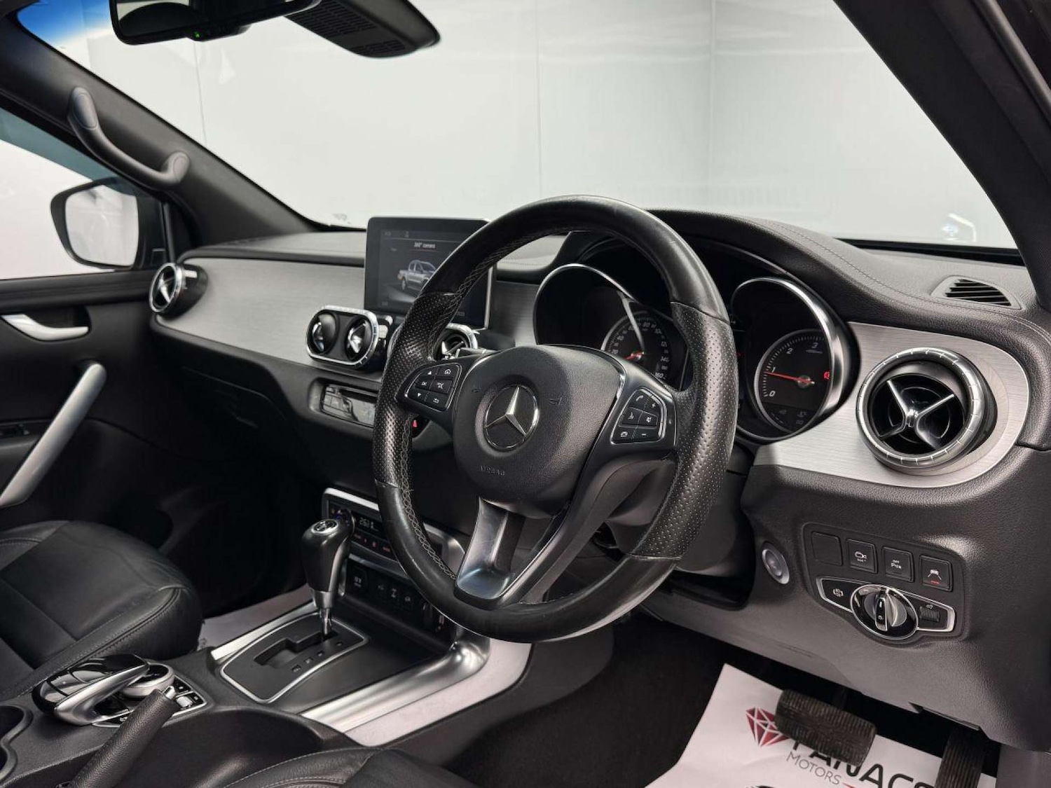 Used Mercedes-Benz X-Class 2018 for sale - 76126429: Photo 9