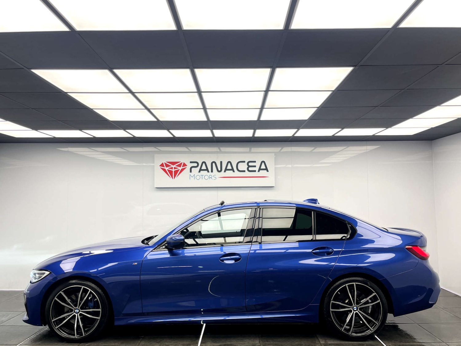 Used BMW 3 Series 2019 for sale - 76565682: Photo 30