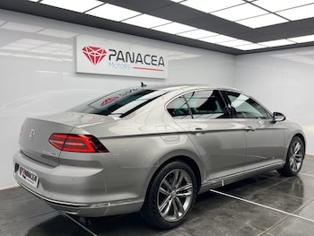 Used Volkswagen Passat 2016 for sale - 75502506: Photo