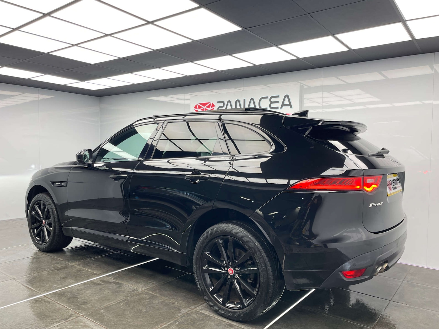 Used Jaguar F-Pace 2019 for sale - 77078998: Photo 31