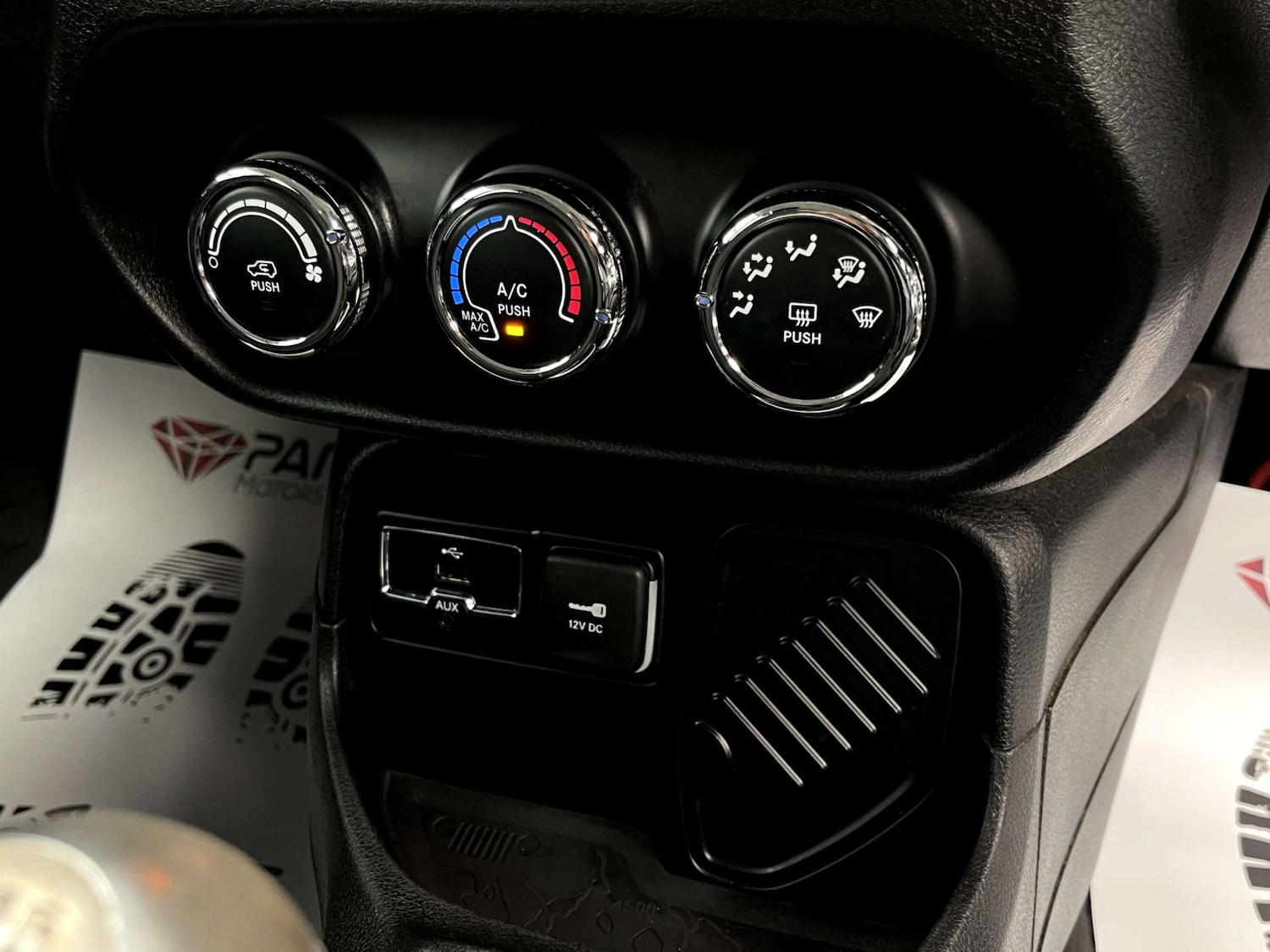 Used Jeep Renegade 2015 for sale - 76436651: Photo 14