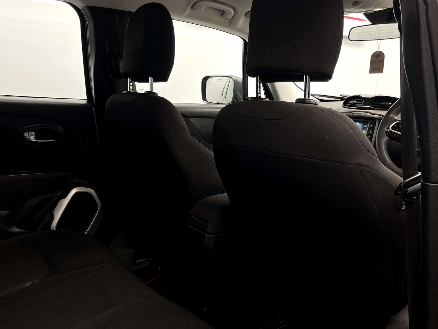 Used Jeep Renegade 2015 for sale - 76436651: Photo 17