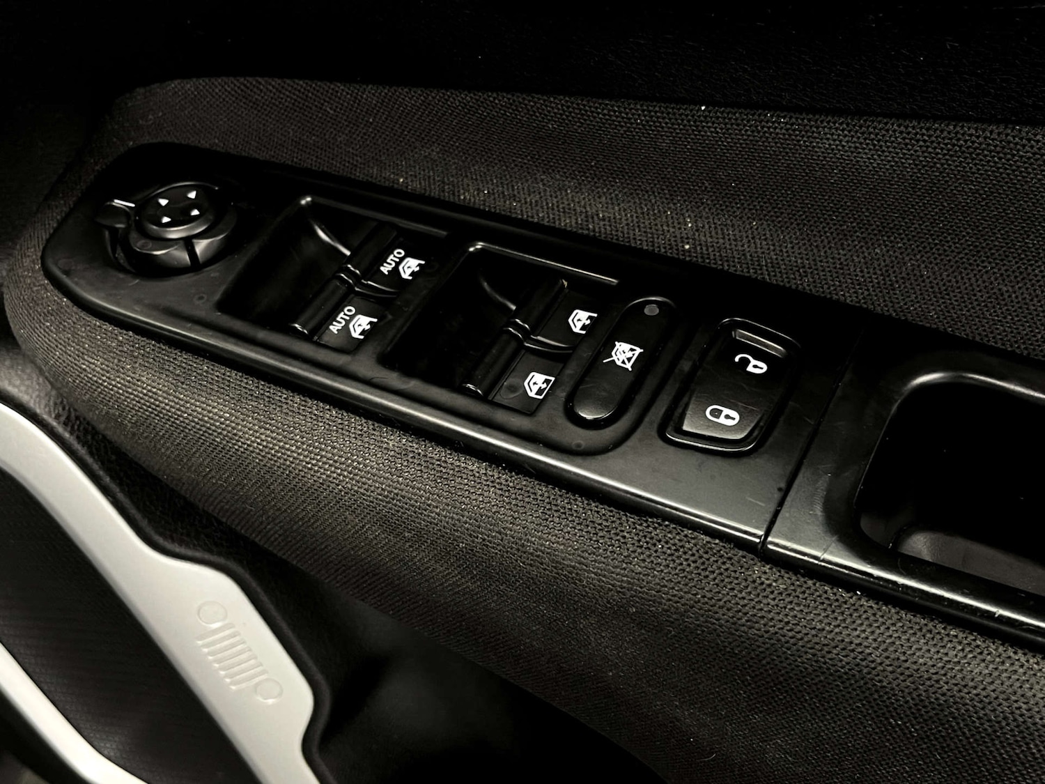 Used Jeep Renegade 2015 for sale - 76436651: Photo 9