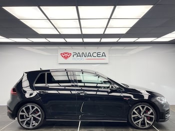 Used Volkswagen Golf 2018 for sale - 75912234: Photo