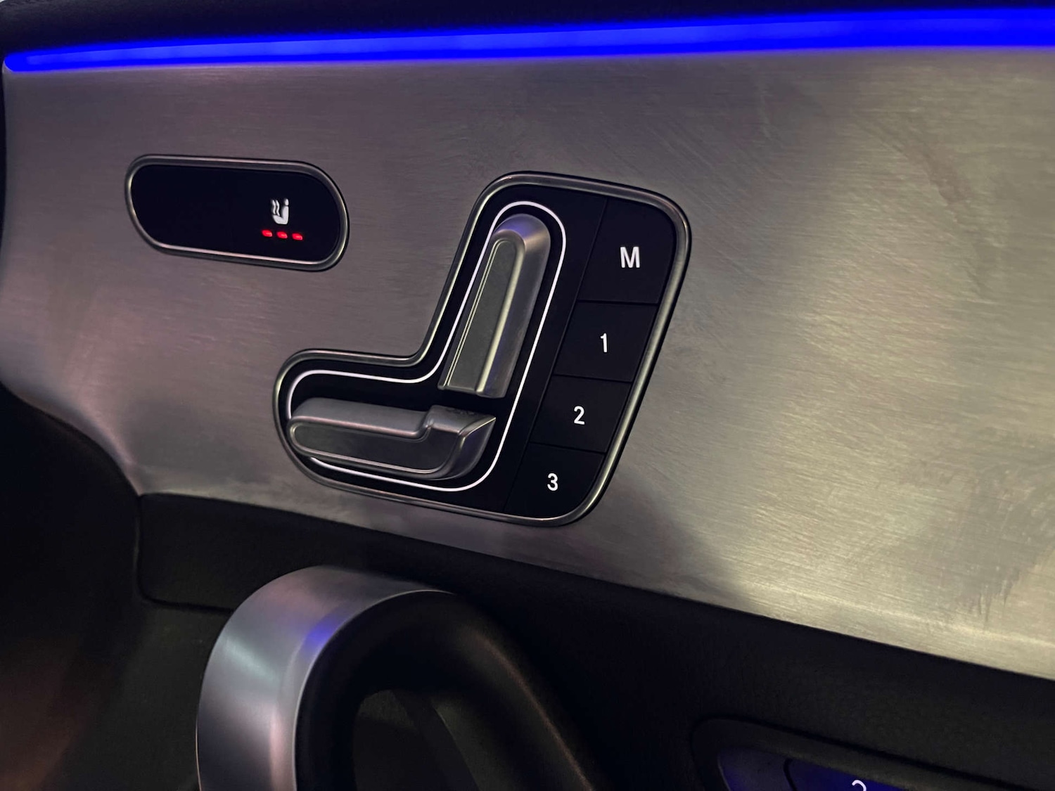 Used Mercedes-Benz A-Class 2019 for sale - 77950363: Photo 11