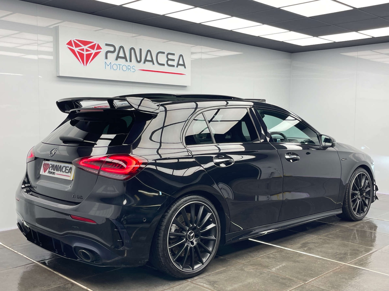 Used Mercedes-Benz A-Class 2019 for sale - 77950363: Photo 3