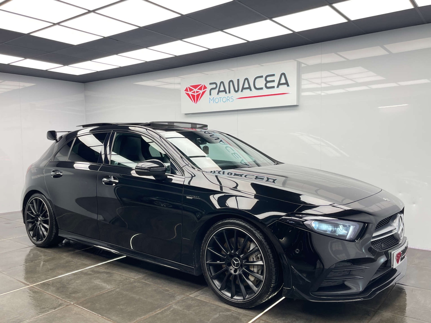 Used Mercedes-Benz A-Class 2019 for sale - 77950363: Photo 4