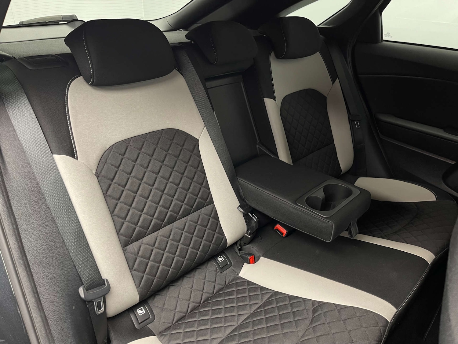 Used Kia Pro Ceed 2019 for sale - 77903124: Photo 24