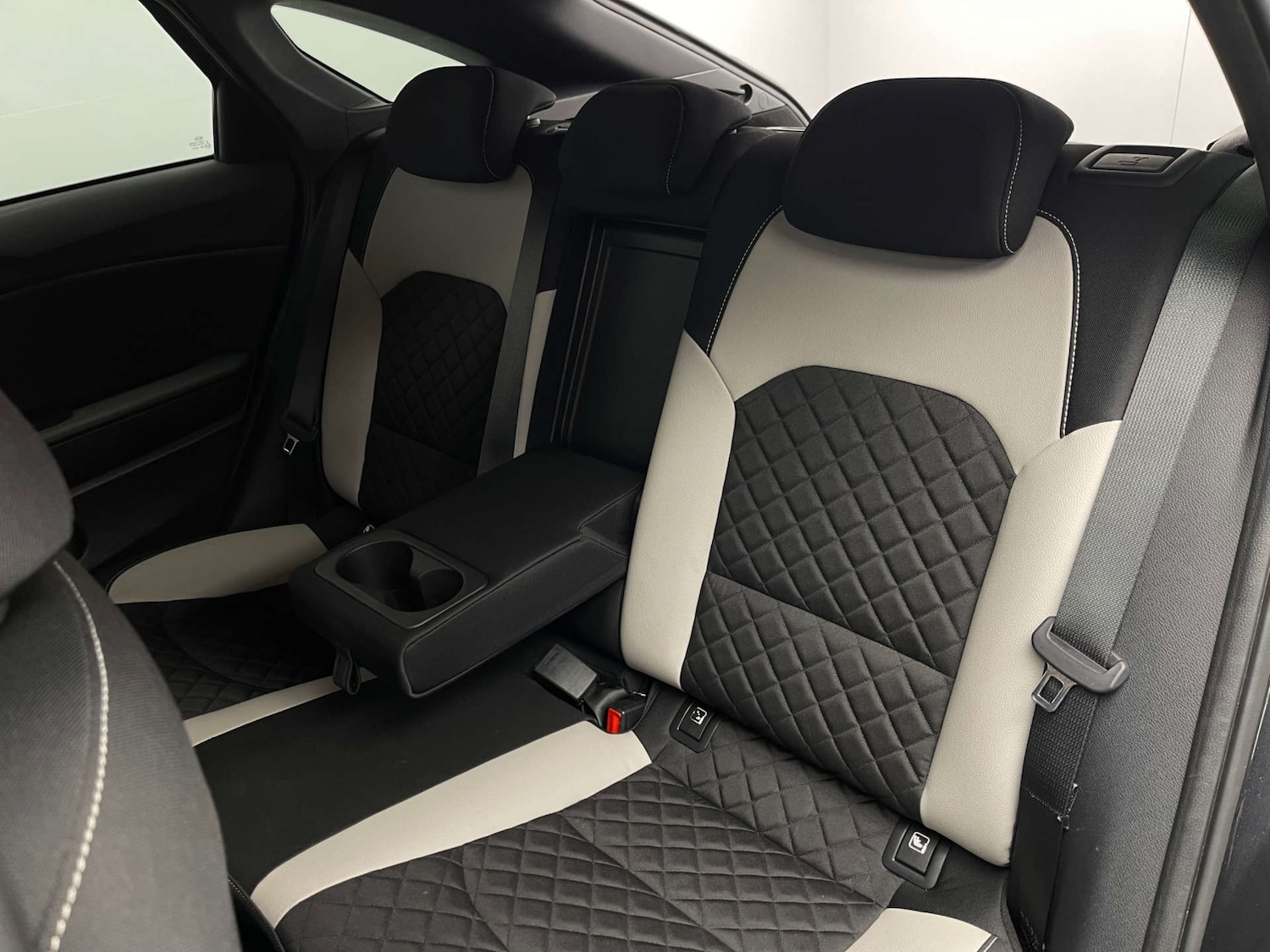 Used Kia Pro Ceed 2019 for sale - 77903124: Photo 40