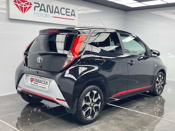 Used Toyota AYGO 2020 for sale - 79502527: Photo