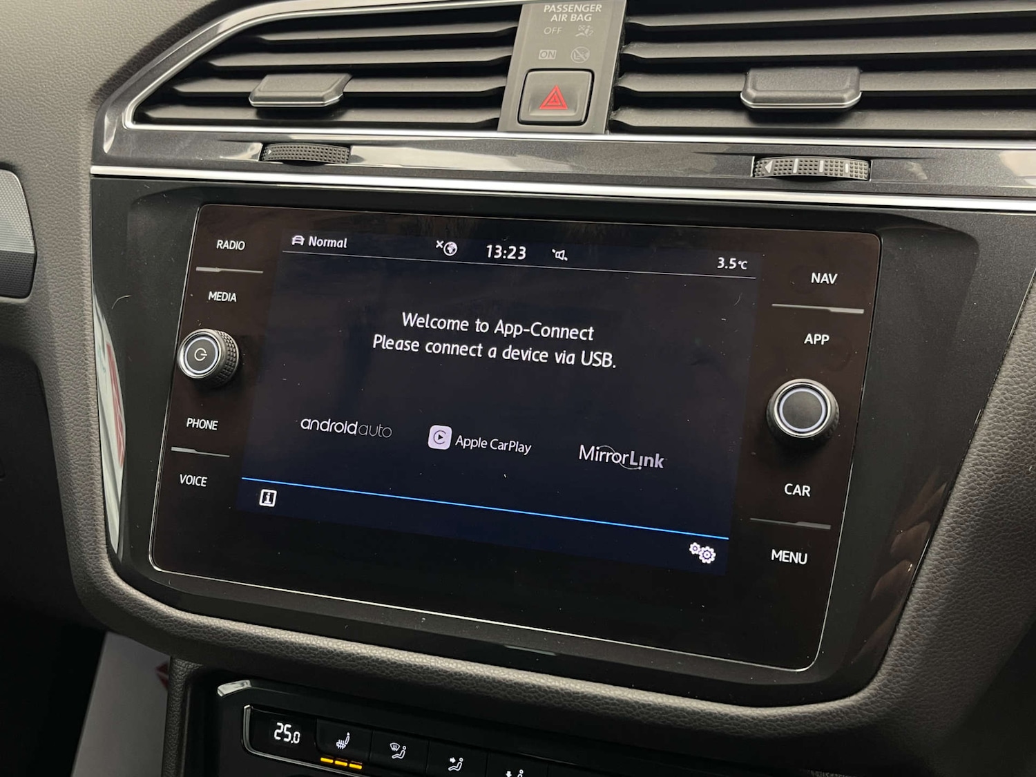 Used Volkswagen Tiguan 2019 for sale - 77606763: Photo 18