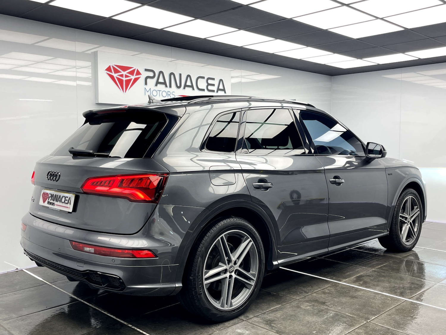 Used Audi Q5 2018 for sale - 76416840: Photo 4