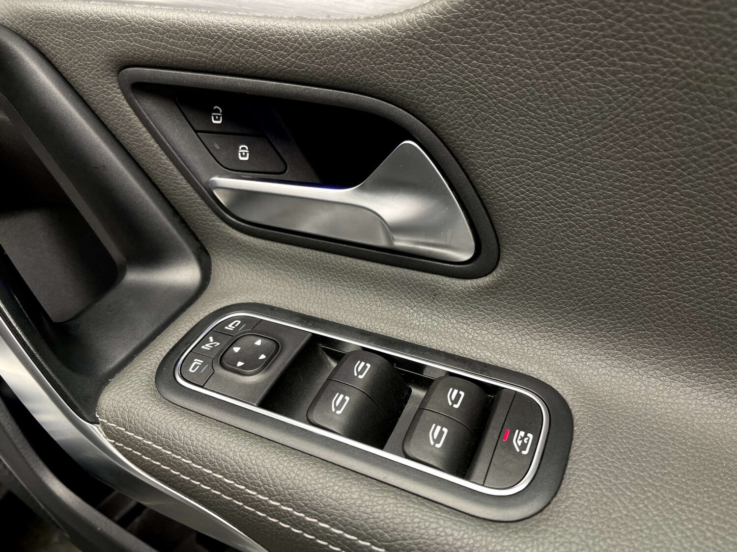 Used Mercedes-Benz A-Class 2019 for sale - 76694787: Photo 28