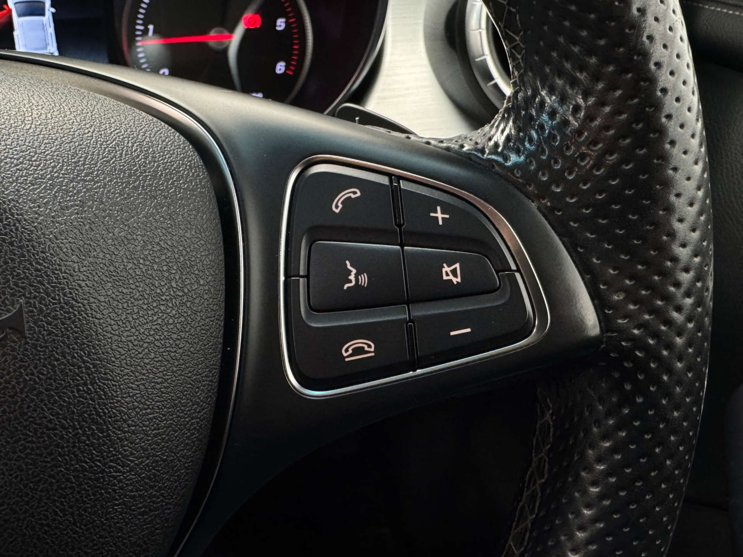 Used Mercedes-Benz X Class 2020 for sale - 76885180: Photo 17