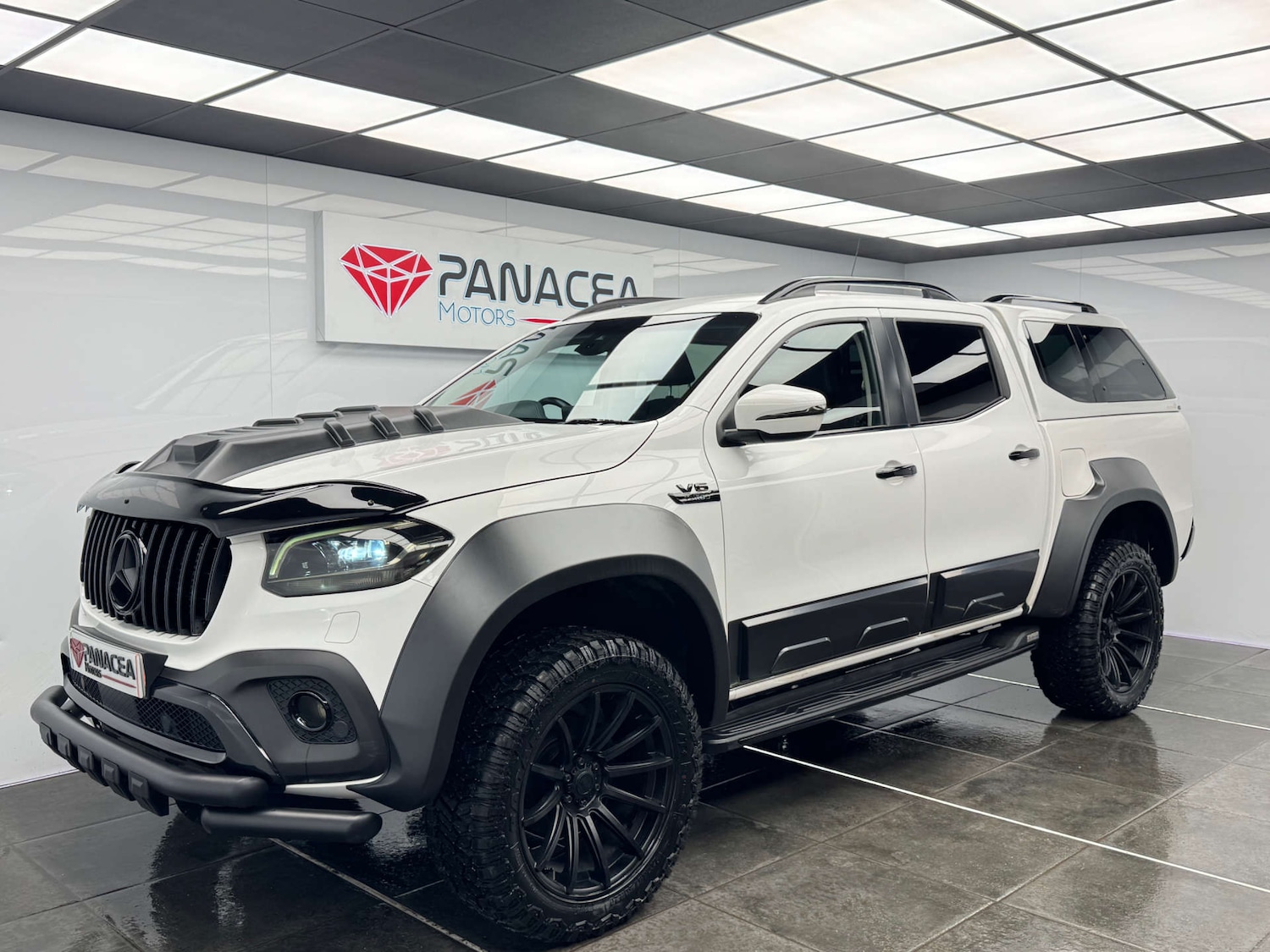 Used Mercedes-Benz X Class 2020 for sale - 76885180: Photo 2