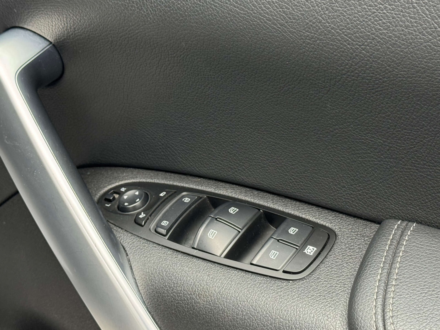 Used Mercedes-Benz X Class 2020 for sale - 76885180: Photo 30