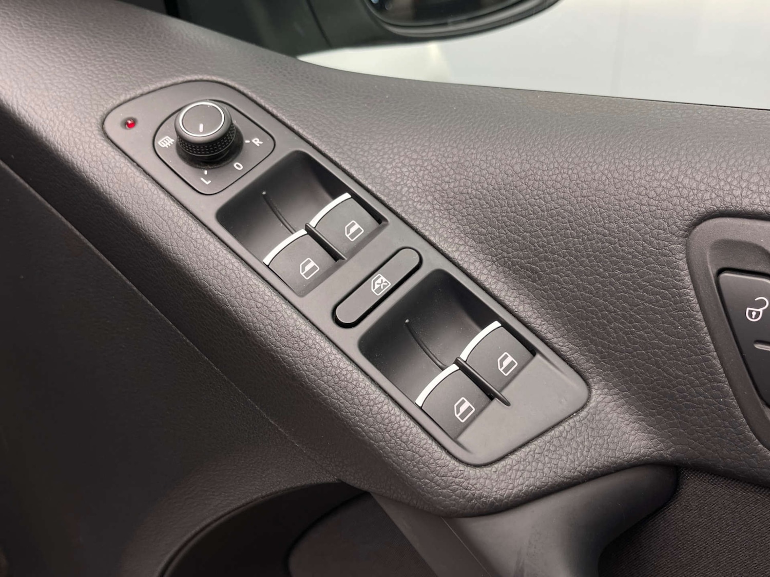 Used Volkswagen Tiguan 2016 for sale - 78198771: Photo 11