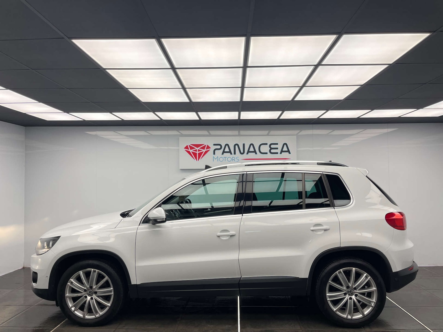 Used Volkswagen Tiguan 2016 for sale - 78198771: Photo 26