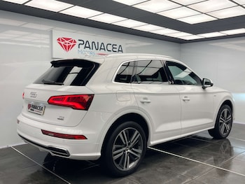 Used Audi Q5 2018 for sale - 79432778: Photo