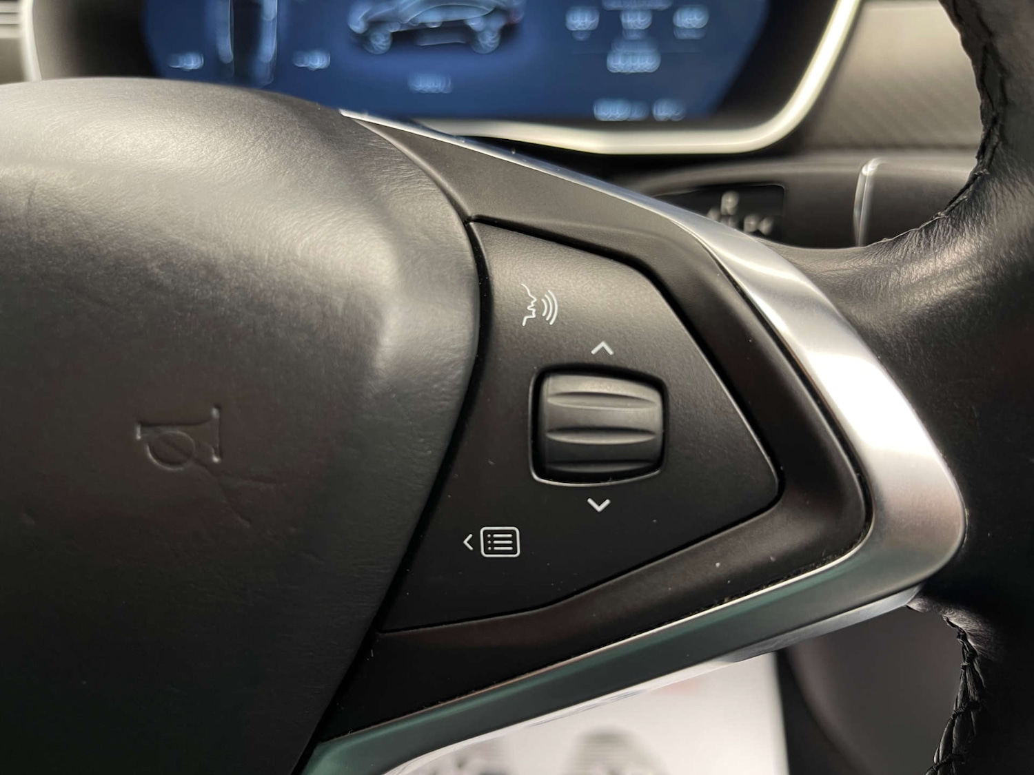 Used Tesla Model S 2016 for sale - 76393385: Photo 14