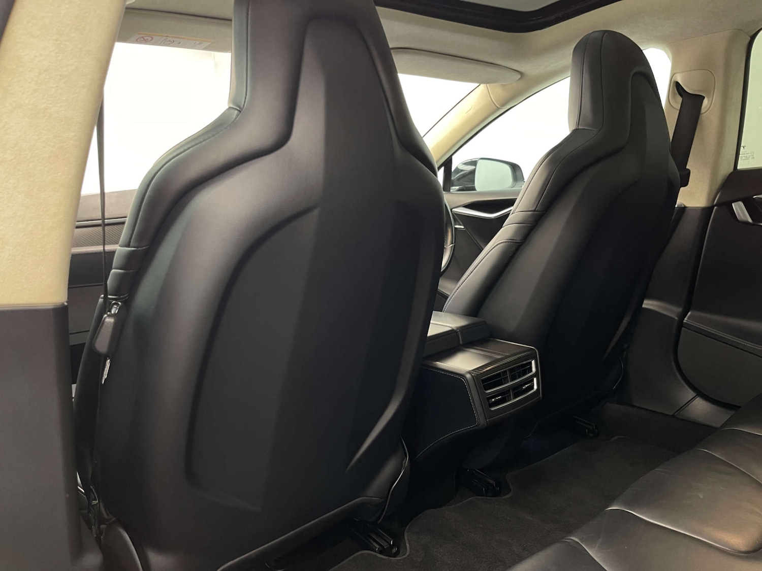 Used Tesla Model S 2016 for sale - 76393385: Photo 38