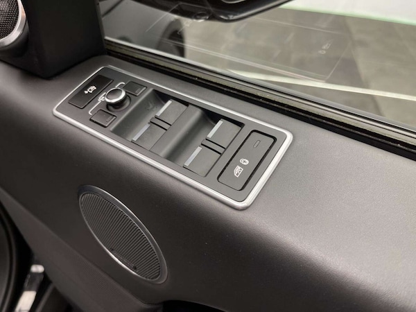 Used Land Rover Range Rover 2015 for sale - 76126431: Photo 17