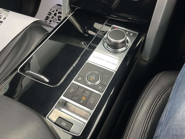 Used Land Rover Range Rover 2015 for sale - 76126431: Photo 32