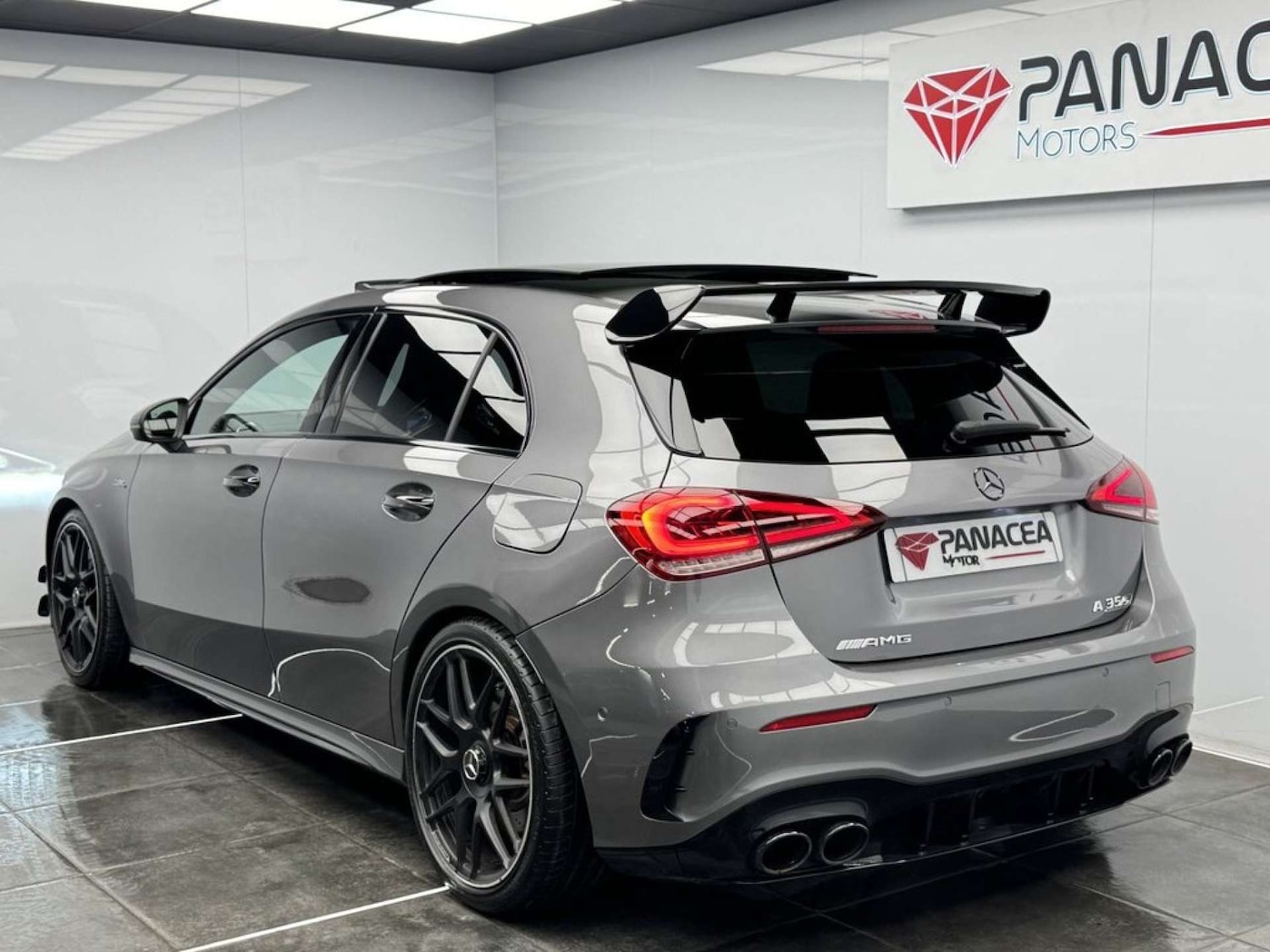 Used Mercedes-Benz A-Class 2019 for sale - 76418583: Photo 2